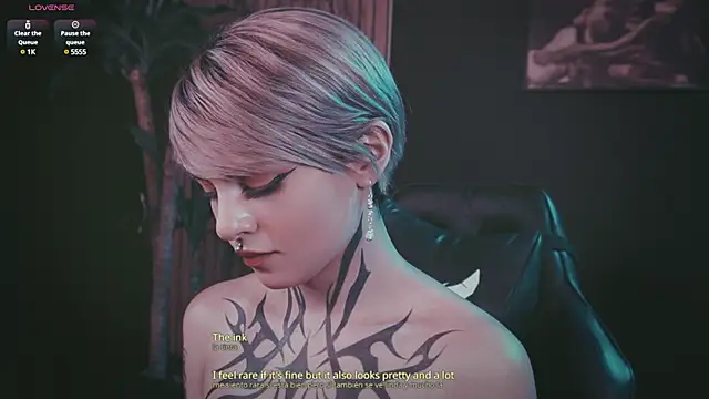 Snapshot of Trinity___s chatting on 02.07.25 Trinity s online show from 02.07.25