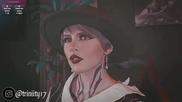 Snapshot of Trinity___s chatting on 02.21.25 Trinity s online show from 02.21.25