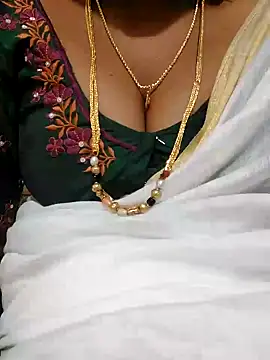 Cute-chinny online show from 01.19.25