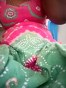 Cute-chinny online show from 01.28.25