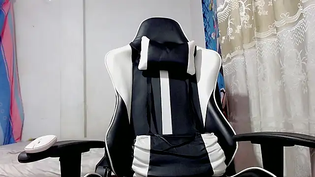 Snapshot of danilo302209 chatting on 03.08.25 danilo302209 online show from 03.08.25