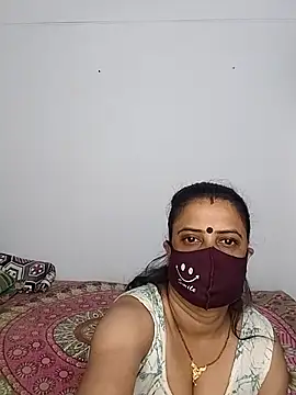 Snapshot of Cute-manisha chatting on 04.17.26 Cute-manisha online show from 04.17.26