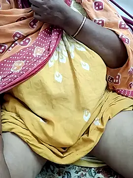 Snapshot of Hotty-rumi chatting on 01.19.26 Hotty-rumi online show from 01.19.26