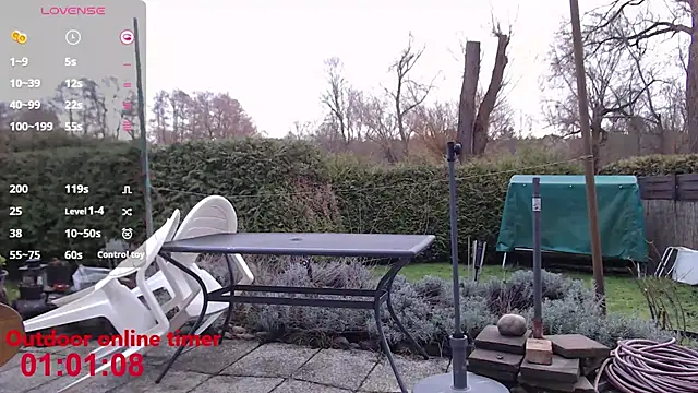 Snapshot of KasiaPrivat chatting on 12.25.24 KasiaPrivat online show from 12.25.24