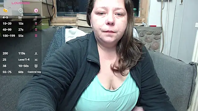 Snapshot of KasiaPrivat chatting on 01.15.25 KasiaPrivat online show from 01.15.25