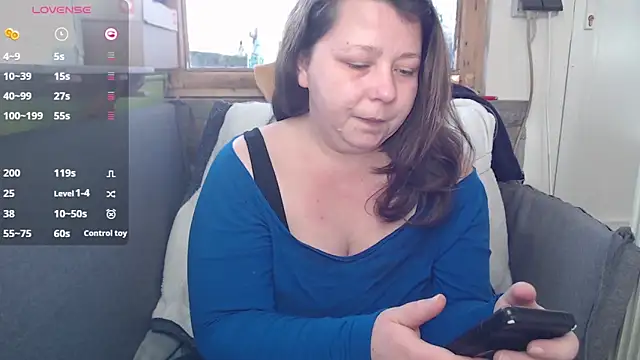 Snapshot of KasiaPrivat chatting on 01.24.25 KasiaPrivat online show from 01.24.25