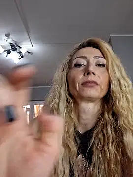Snapshot of harleyejoker1 chatting on 06.01.26 harleyejoker1 online show from 06.01.26