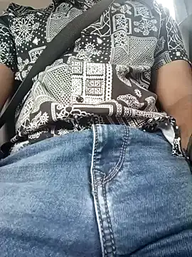 Snapshot of rayyan_krish chatting on 12.13.24 rayyan krish online show from 12.13.24