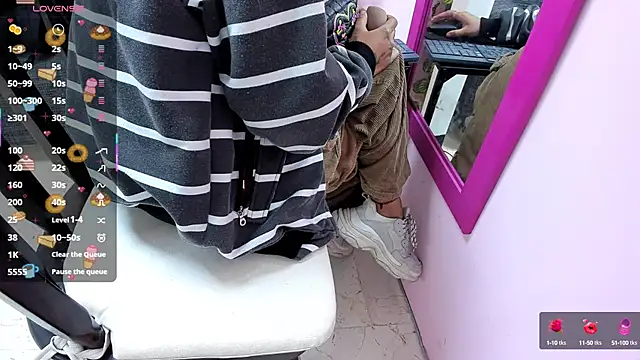 dakota-bright01 online show from 02.22.25