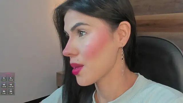 stephanya  online show from 12.21.25