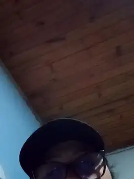 Snapshot of Darly_Gomez chatting on 01.15.25 Darly Gomez online show from 01.15.25