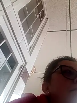 Snapshot of Darly_Gomez chatting on 03.19.25 Darly Gomez online show from 03.19.25