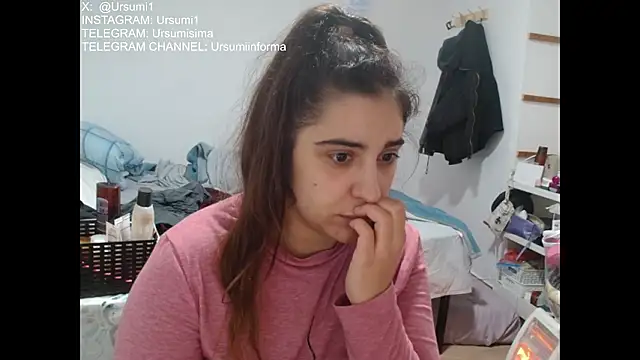 Ursumi1 online show from 02.04.26