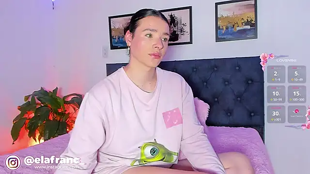Snapshot of elafranco_ chatting on 09.14.25 elafranco online show from 09.14.25
