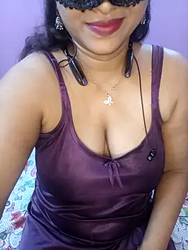 Sexy Mona Bhabhi online show from 10.18.25
