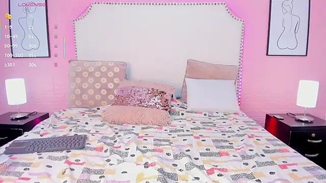 aggy castel online show from 12.15.25