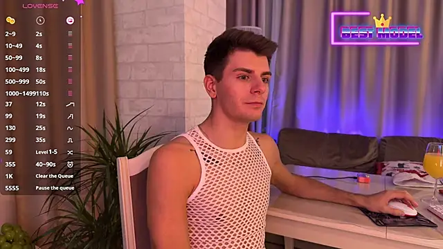 Walt Enjoy online show from 01.01.25