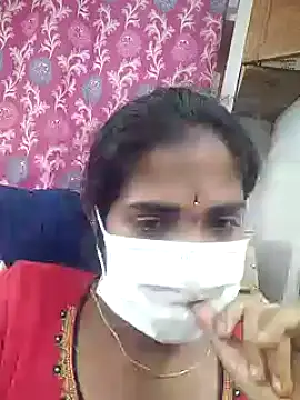 Snapshot of srivani143 chatting on 03.18.25 srivani143 online show from 03.18.25