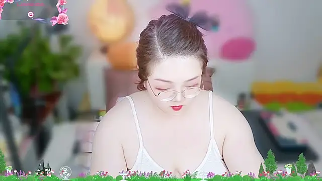 Weiwei5200 online show from 11.10.25