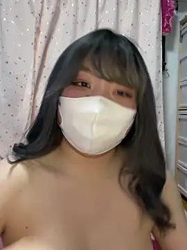 Snapshot of YUNA-yuna chatting on 02.21.25 YUNA-yuna online show from 02.21.25