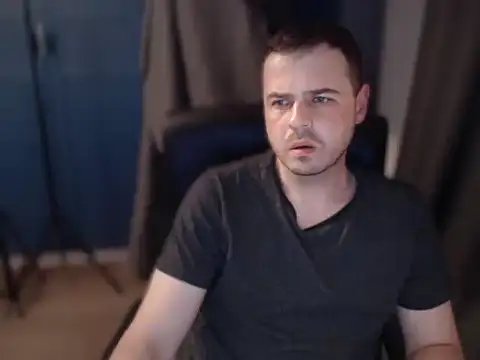 Snapshot of CuteMan33 chatting on 07.15.26 CuteMan33 online show from 07.15.26