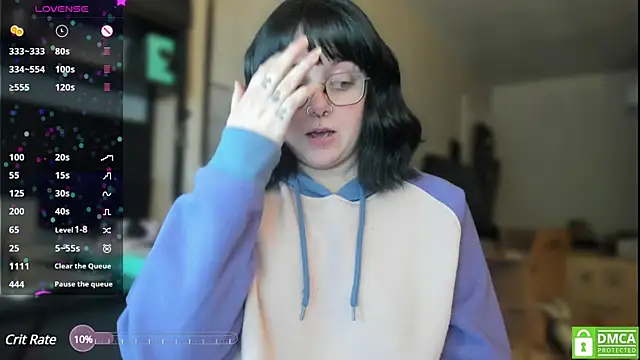 cute aggro gamer girl online show from 12.13.24