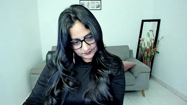 Snapshot of Adele_Sweett chatting on 04.20.26 Adele Sweett online show from 04.20.26