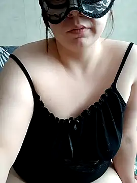 Snapshot of Miranda_Nancy chatting on 03.10.25 Miranda Nancy online show from 03.10.25