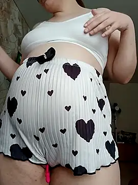 Snapshot of Miranda_Nancy chatting on 09.22.25 Miranda Nancy online show from 09.22.25