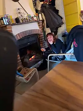 Snapshot of zenzero87 chatting on 12.21.24 zenzero87 online show from 12.21.24