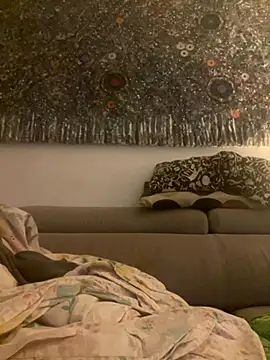 Snapshot of zenzero87 chatting on 09.19.25 zenzero87 online show from 09.19.25