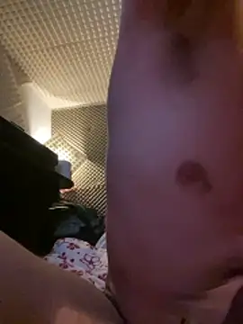 zenzero87 online show from 04.16.26