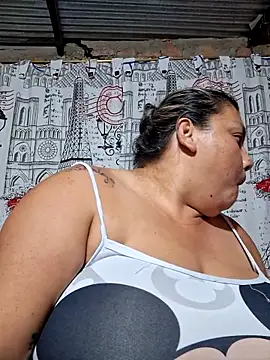 chubby sexy big tits online show from 10.21.25