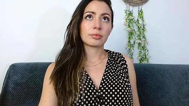 Kendal Mosk online show from 12.17.24