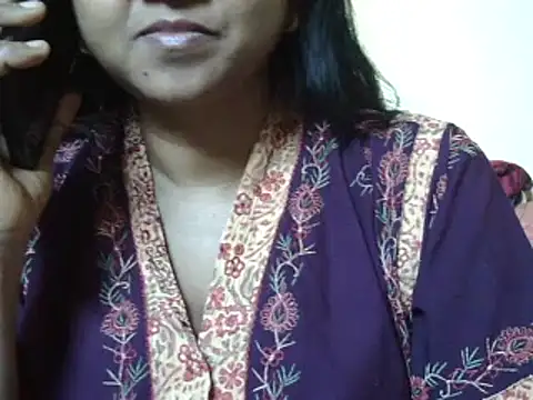 Snapshot of Suhana-sapna chatting on 01.08.25 Suhana-sapna online show from 01.08.25