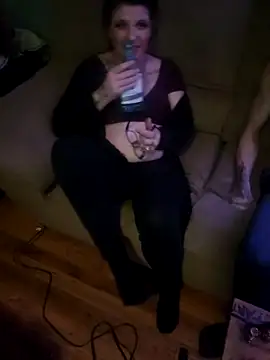 Neveah6 online show from 01.24.25