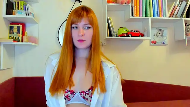 liya gorgeous online show from 11.03.25