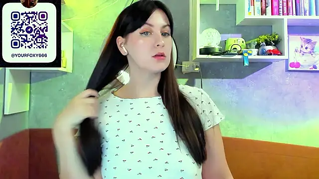 Snapshot of liya_gorgeous chatting on 03.12.26 liya gorgeous online show from 03.12.26