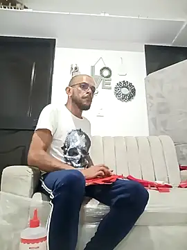 Charly BC Dirty online show from 02.11.25