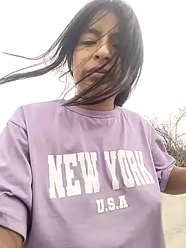 Danna-linyi online show from 03.21.25