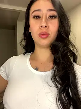 Snapshot of Zoee_t chatting on 01.09.26 Zoee t online show from 01.09.26