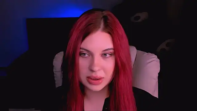Snapshot of evaharve chatting on 01.16.26 evaharve online show from 01.16.26