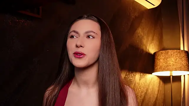 Snapshot of MuseSolis chatting on 01.31.25 MuseSolis online show from 01.31.25