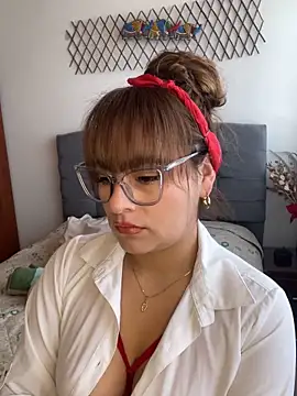 Snapshot of Gabriela-Parker_ chatting on 01.16.25 Gabriela-Parker online show from 01.16.25