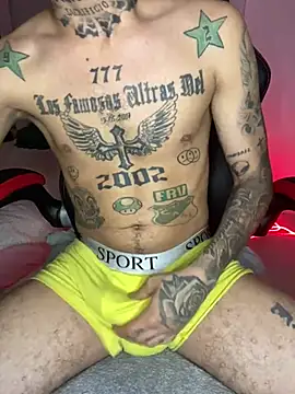 Snapshot of Junihn0 chatting on 01.10.25 Junihn0 online show from 01.10.25