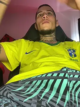 Snapshot of Junihn0 chatting on 01.27.25 Junihn0 online show from 01.27.25