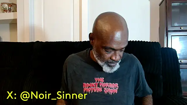 Snapshot of sinnernoir chatting on 07.12.26 sinnernoir online show from 07.12.26