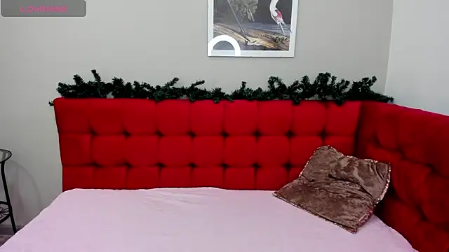 Snapshot of marie_reyes_ chatting on 01.09.26 marie reyes online show from 01.09.26