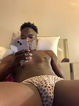 Shawtyblaque21 online show from 04.10.26