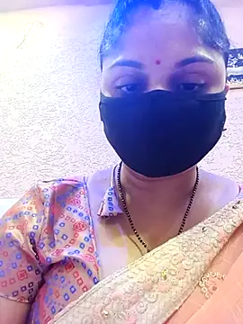 Snapshot of Cute-Aadhvita chatting on 04.25.26 Cute-Aadhvita online show from 04.25.26